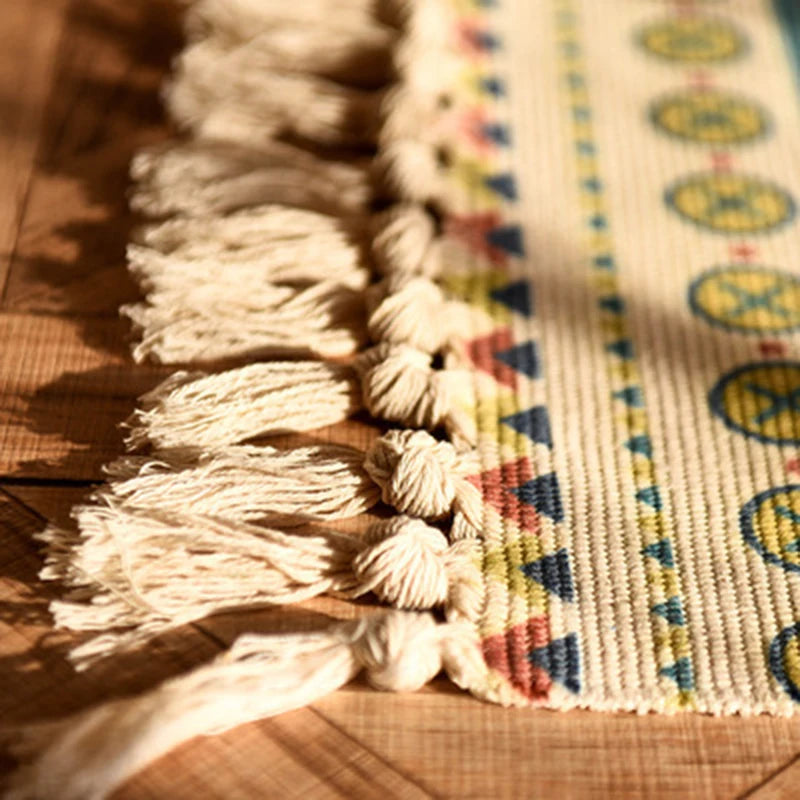Retro Bohemian Hand Woven Tassel Carpet for Home Living Room Home Decor Bedside Linen Rug Table Runner Door Linen Mat 60x90cm